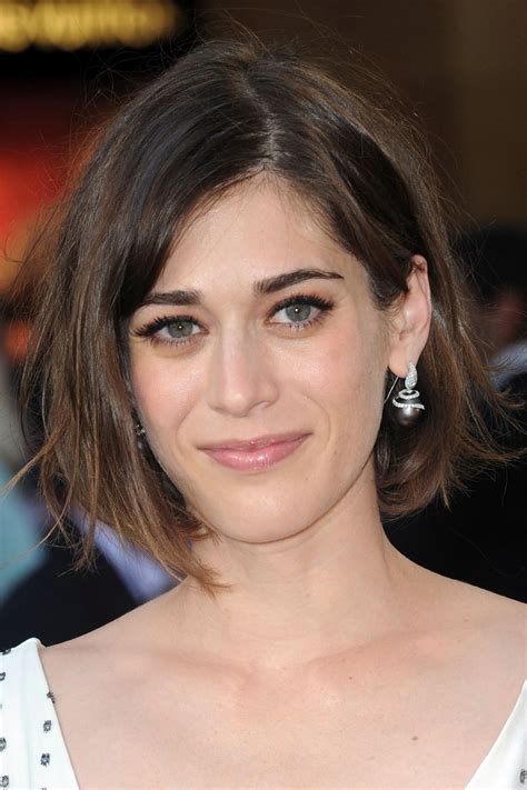 lizzy caplan